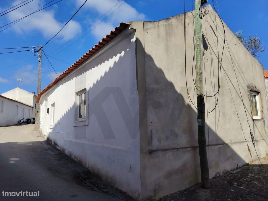 Moradia Térrea T3 em Monte Redondo – Personalize a Casa dos Seus Sonho