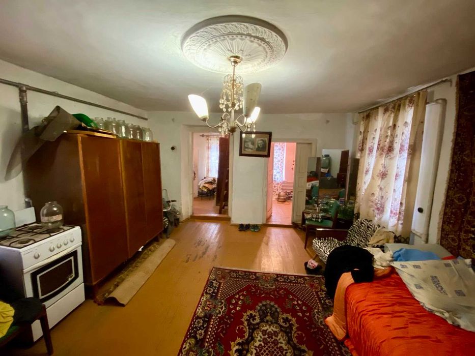 Продаж будинок та велика ділянка землі Крес Кривий Ріг Покровський район
