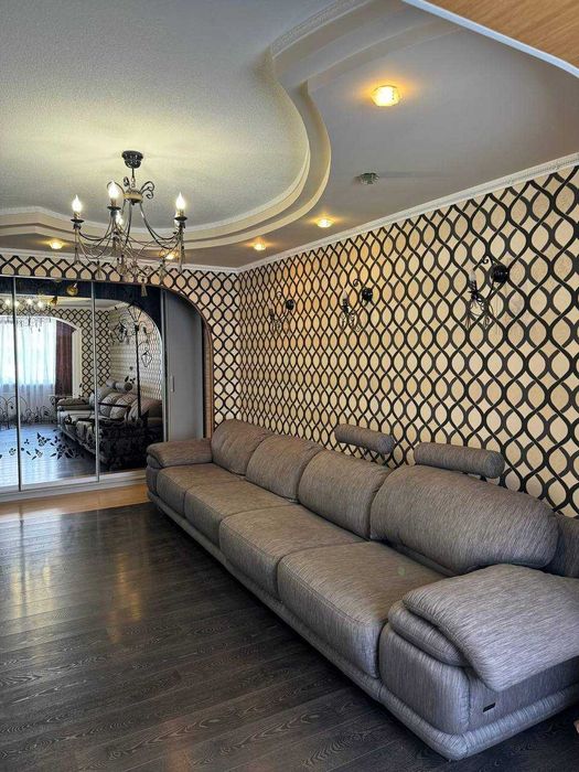 Продається 3х кімнатна квартира в новобудові по Новокузнецькій.