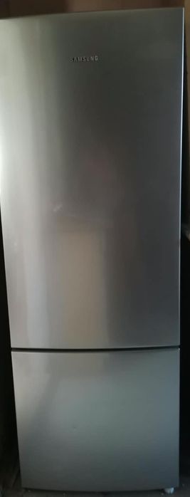 Lodówka Samsung mało używana