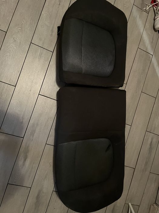 Komplet fotel pasażer kierowca kanapa Fiat Bravo 2