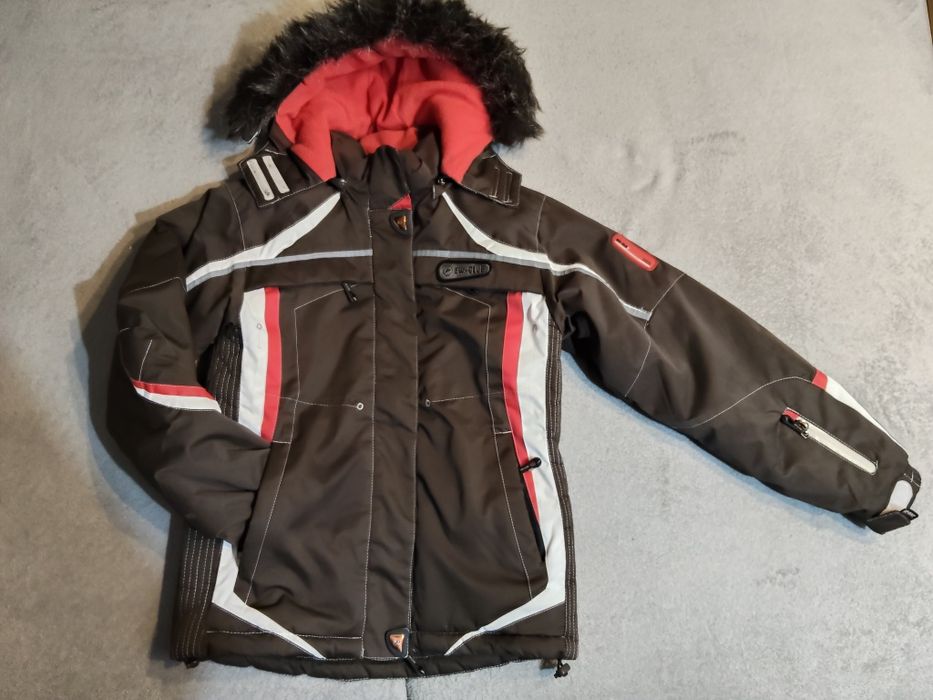 Prawie nowa kurtka chłopięca 152cm