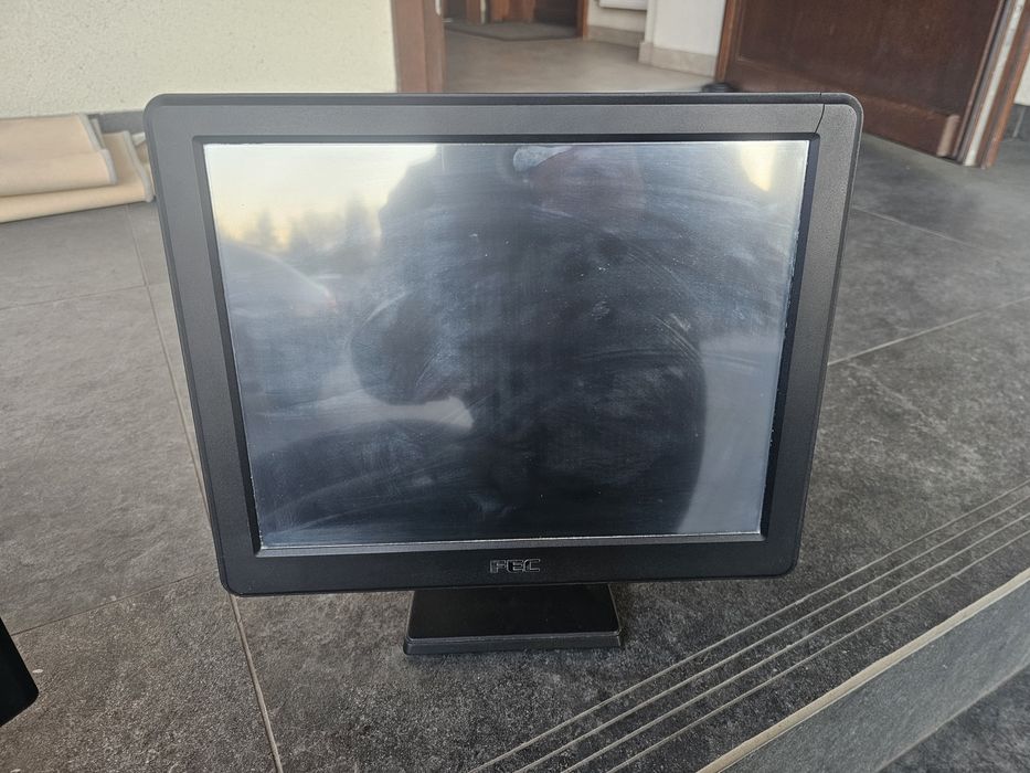 Monitor  Lg , FEC