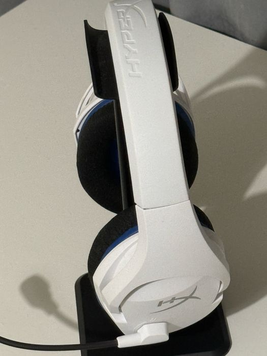 Headset HyperX Cloud Stinger Wireless PS5/PS4/PC Branco