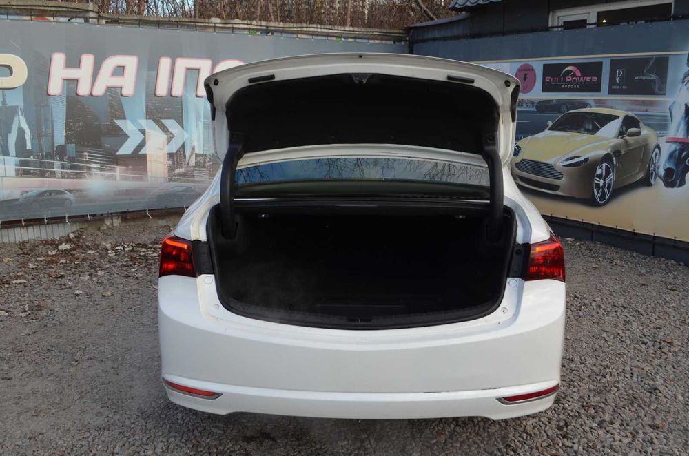 Acura TLX 2.4 AT 2015