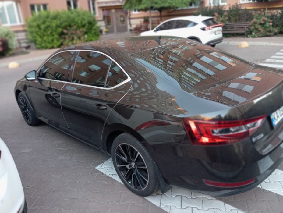 Продам шкоду супер