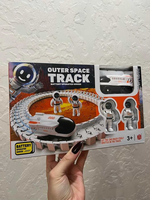 Космічний трек з ефектами світла і звуку