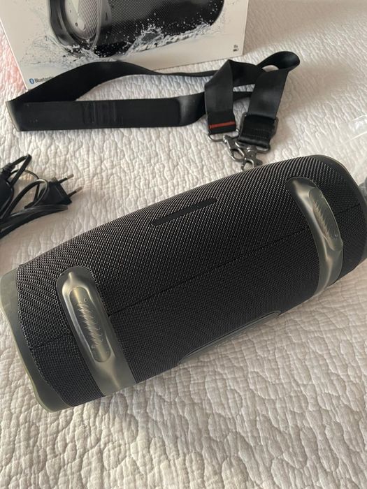 Coluna Bluetooth JBL Xtreme2