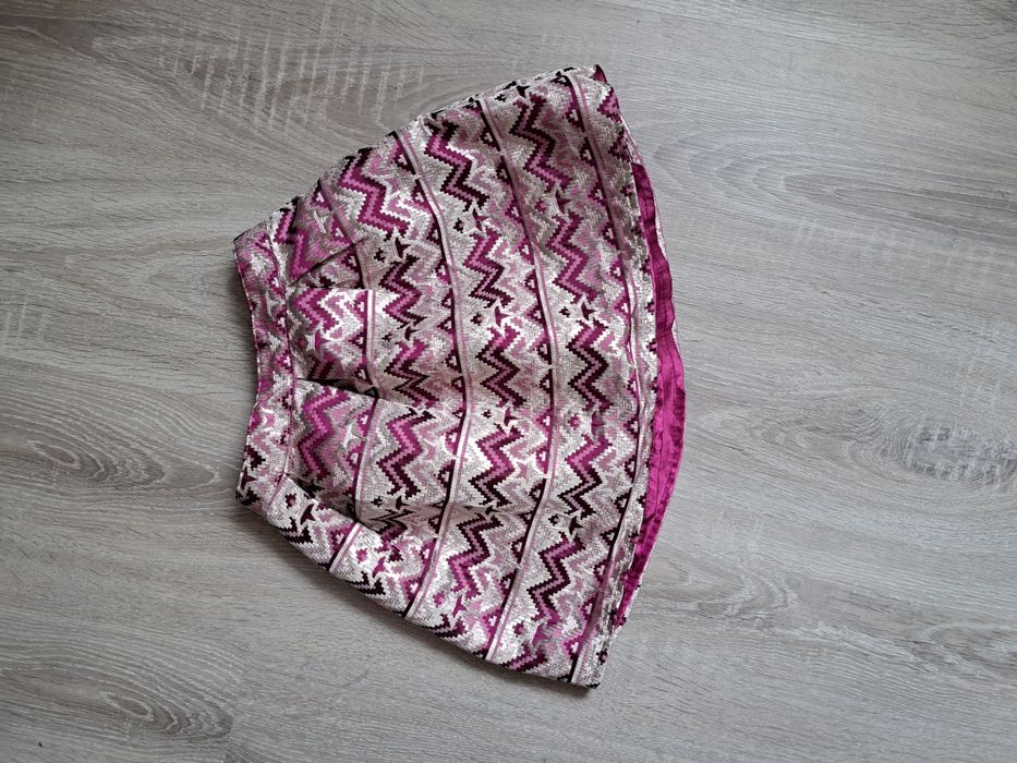 Spódniczka dziewczęca