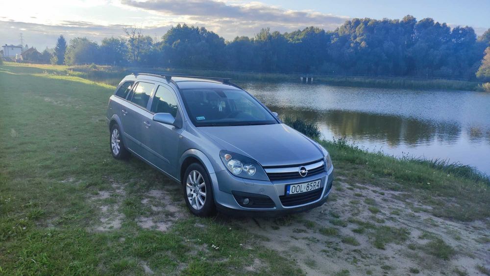 Opel Astra H kombi 1.6 benzyna/ gaz sprzedam.
