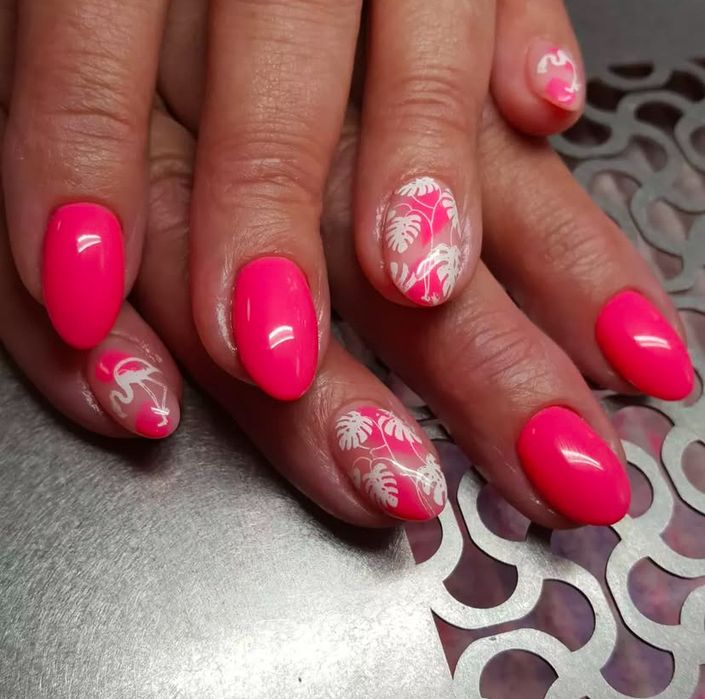 Сахарова 23!  Манікюр Педикюр!