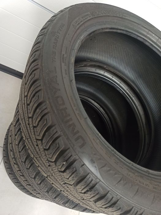 Opony 235/45r17 Uniroyal wielosezonowe
