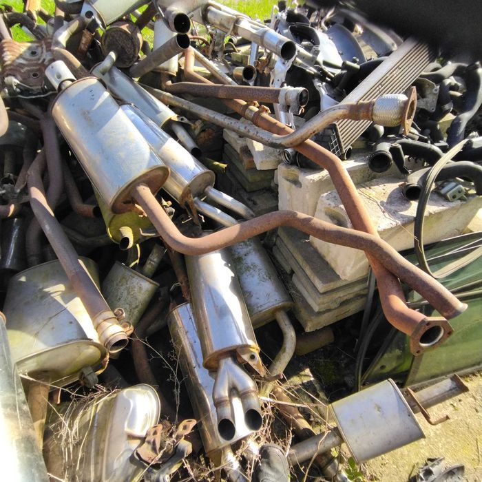 wydech tlumik tlumnik OE 80 b4 2.0B 1.9tdi 8A025`3611K 8A02`53611D