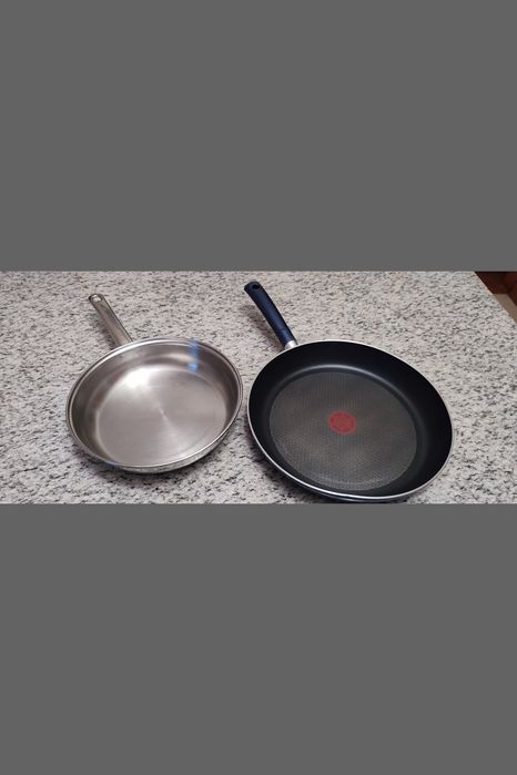 Lote de 2 frigideiras