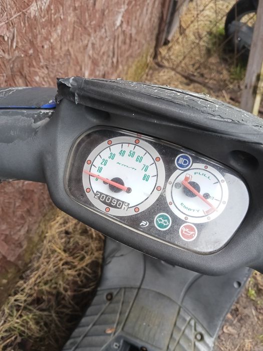 Yamaha mbk Booster  50 2t na części