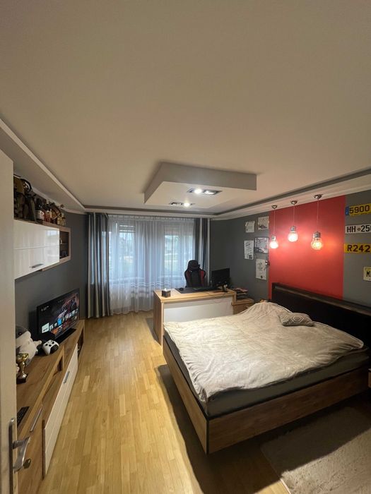 Dom na sprzedaż – Łomża | 250 m² | Garaż 2-stanowiskowy | Ogród | Altana