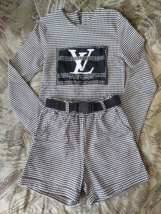 Костюм на літо для дівчинки