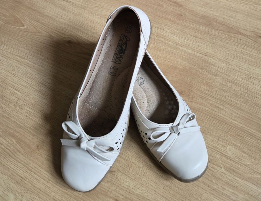 Skórzane buty na lato rozmiar 39