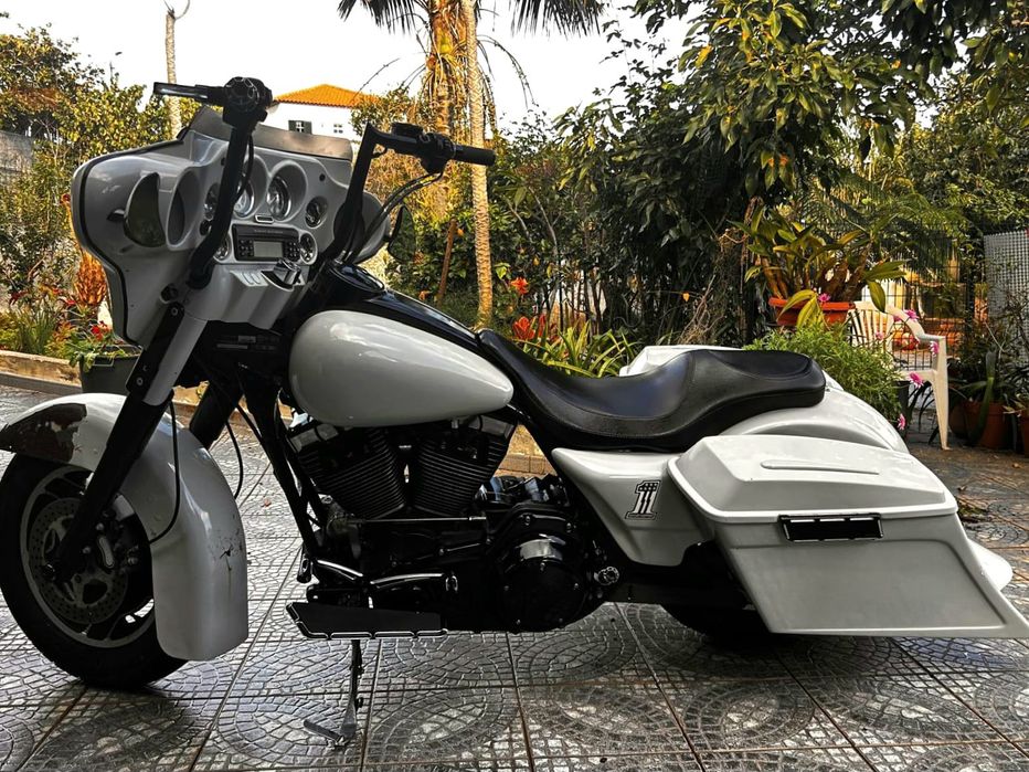 Harley-Davidson Street Glide FLHX 2007 | Personalizada | Muitos Extras