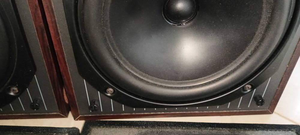 Kolumny KEF-C20