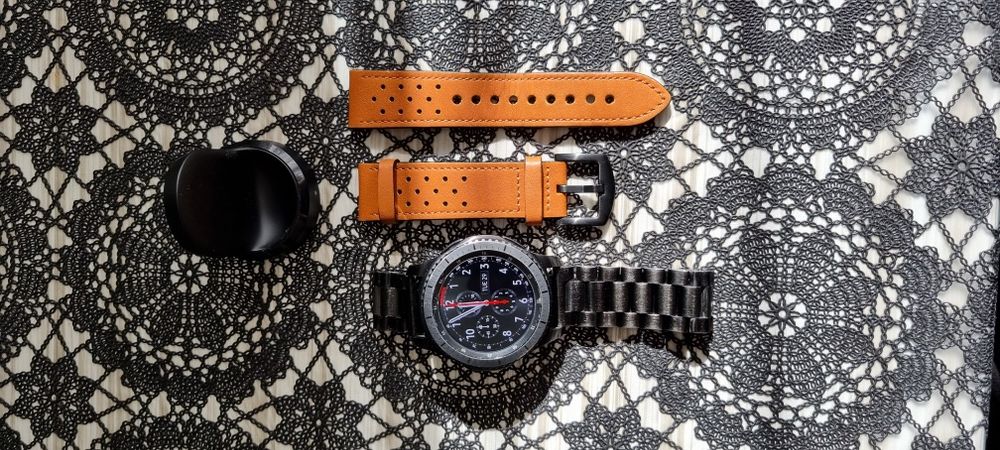 Zegarek smartwatch Samsung Gear S3 Frontier