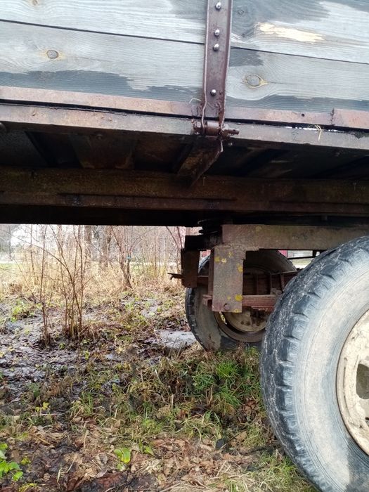 Причіп зіловський