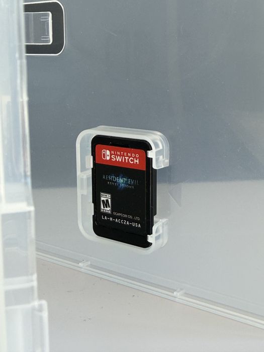 Resident Evil: Revelations Switch 1/2