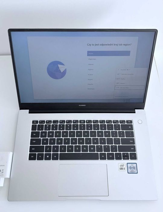Huawei MateBook D15 – i5-10210U / 8 GB / 512 GB SSD / FHD
