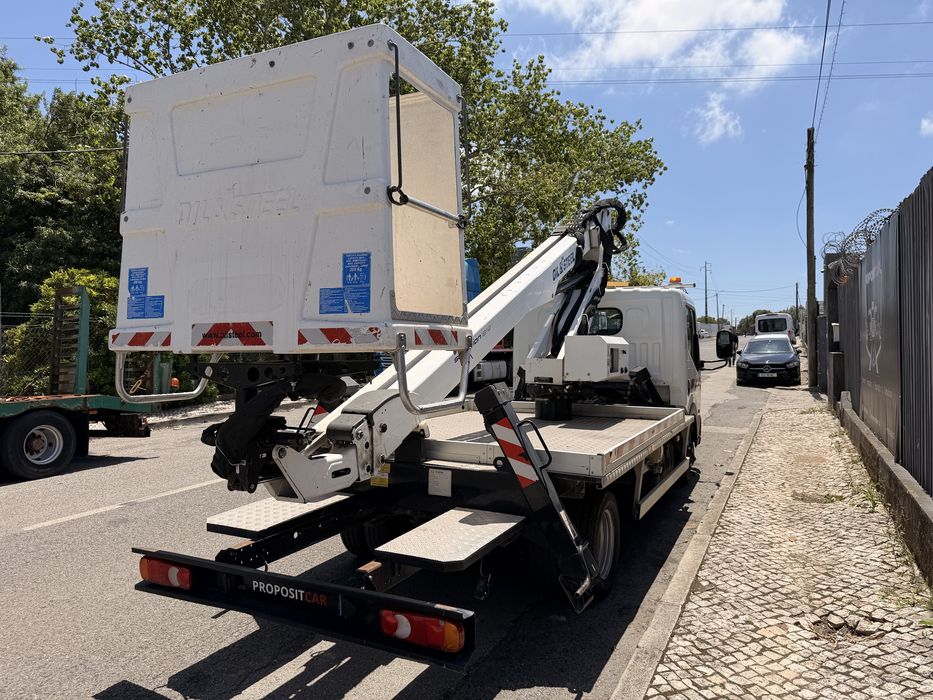 NISSAN CABSTAR 3.0 130cv Grua Cesto de 20M 2020 Apenas 28.000km ###OPORTUNIDADE###