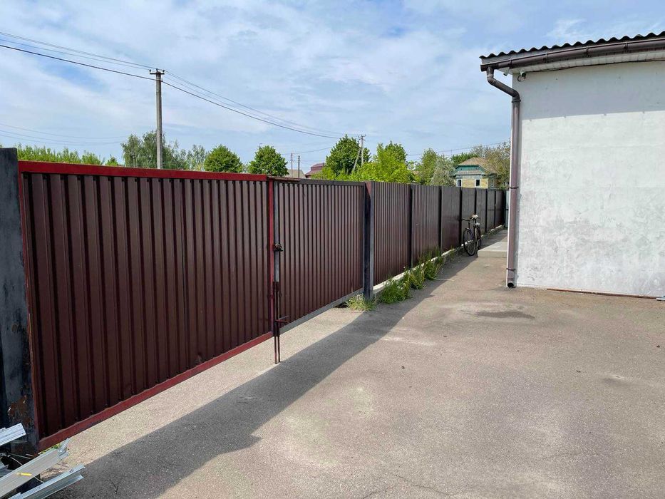 Пропонуємо до продажу автомийку в м. Мена Чернігівської області.