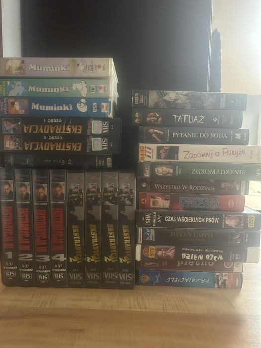 Duży zestaw kaset VHS: Muminki, Ekstradycja, Filmy fabularne