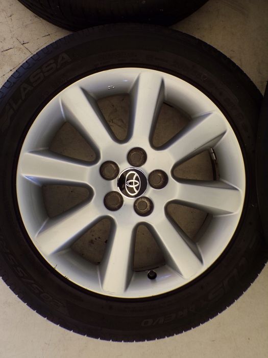 felgi aluminiowe do toyota prius avensis 5x100 et35