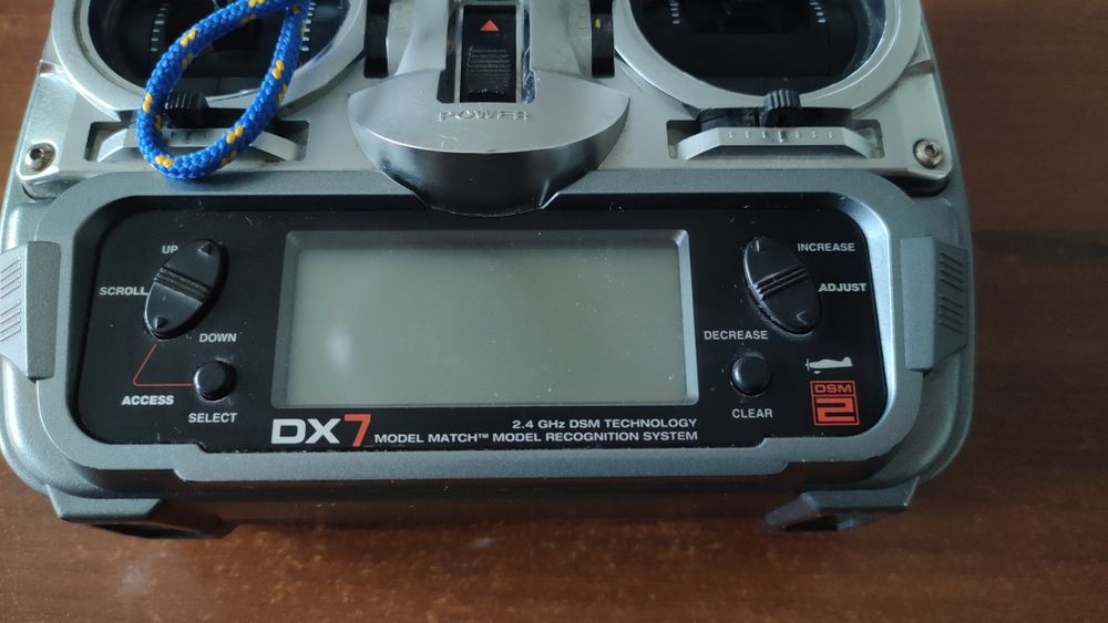 Пульт віддаленого керування. Передавач Spectrum DX7s, семиканальний пу