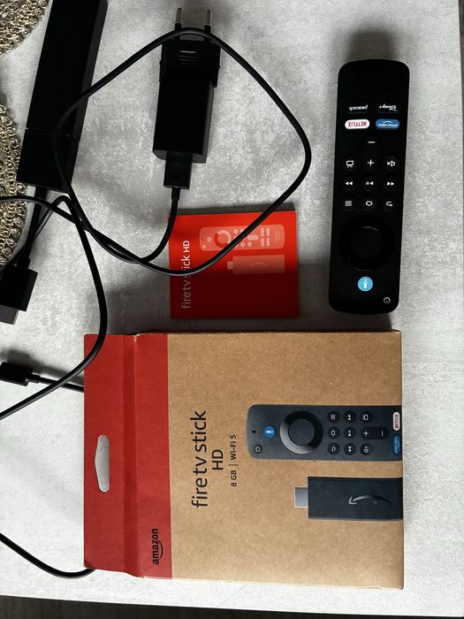 Mini Komputer monitor TV windows TV netflix