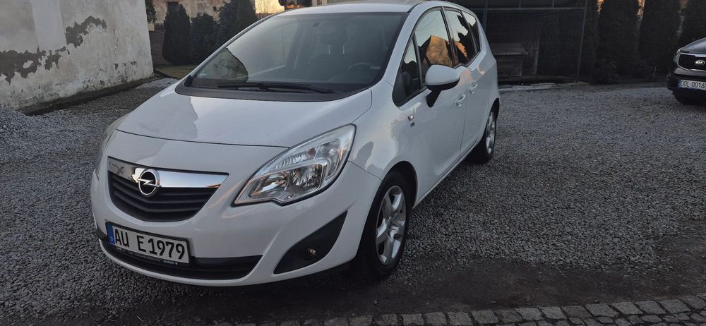 Opel Meriva NIEMIEC Sprowadzony Gwarancja Przebiegu Poszanowany