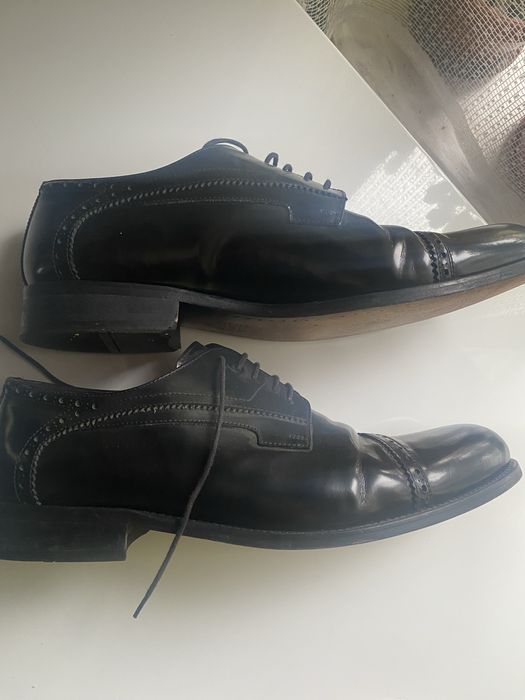 Продам туфлі BALDININI матові