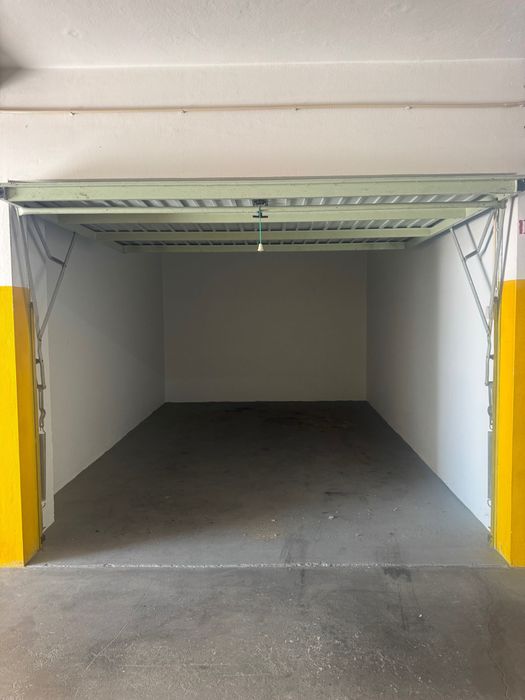 Garagens individuais Oliveira do Douro