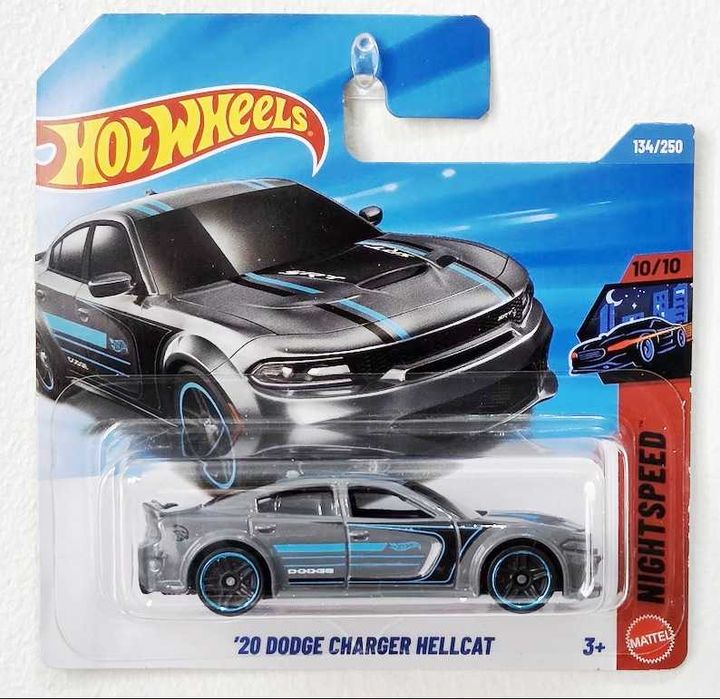 Hot Wheels '20 Dodge Charger Hellcat cinzento