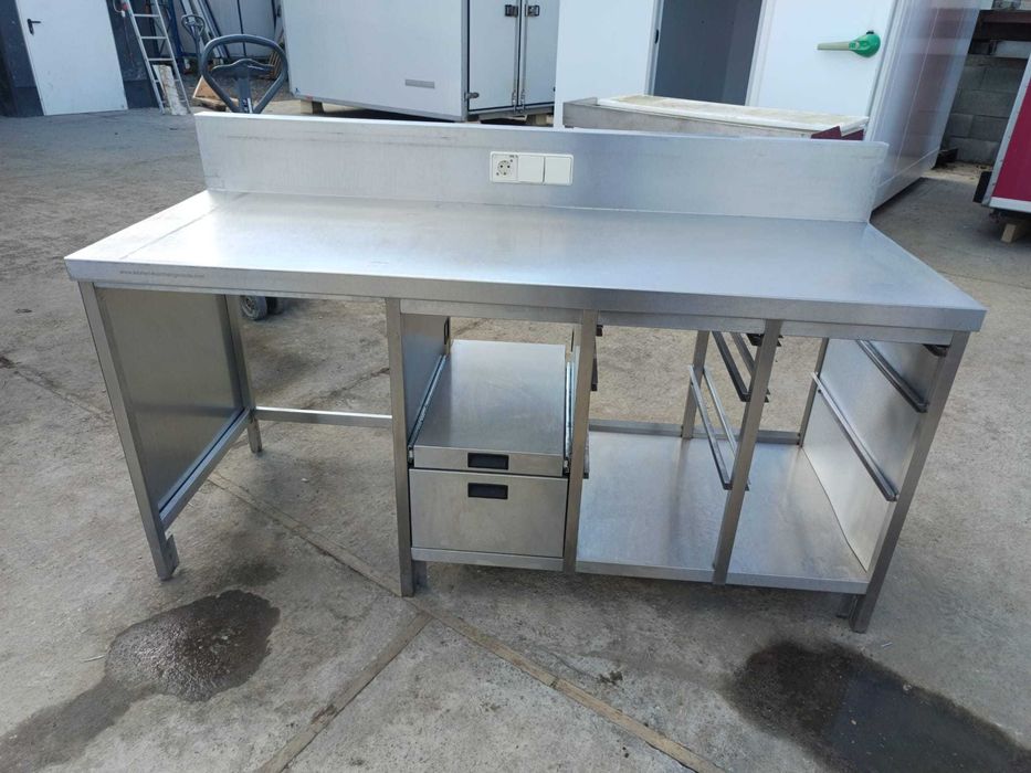 Szafa nierdzewna gastronomiczna, blat nierdzewny stół nierdzewny.