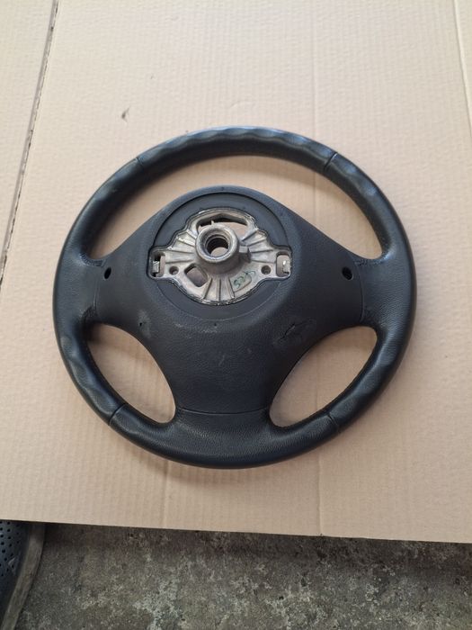 Kierownica z multifunkcja skora bmw f30 f31