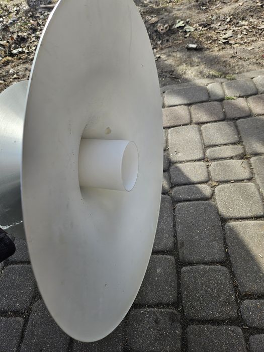 Duża starsza lampa