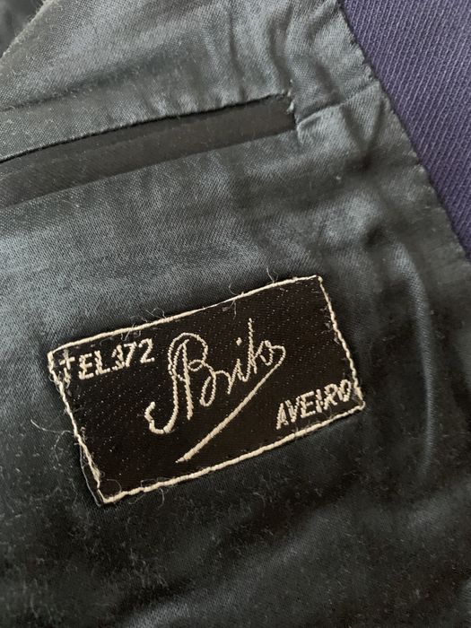 Casaco de Homem azul escuro.