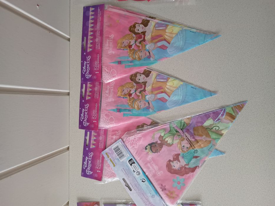 Zestaw urodzinowy disney księżniczki, torby, balony,confetti, girlanda