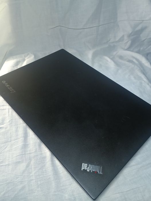 Thinkpad T440S + Зарядка