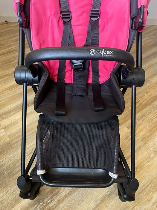 Cybex Mios прогулянкова коляска