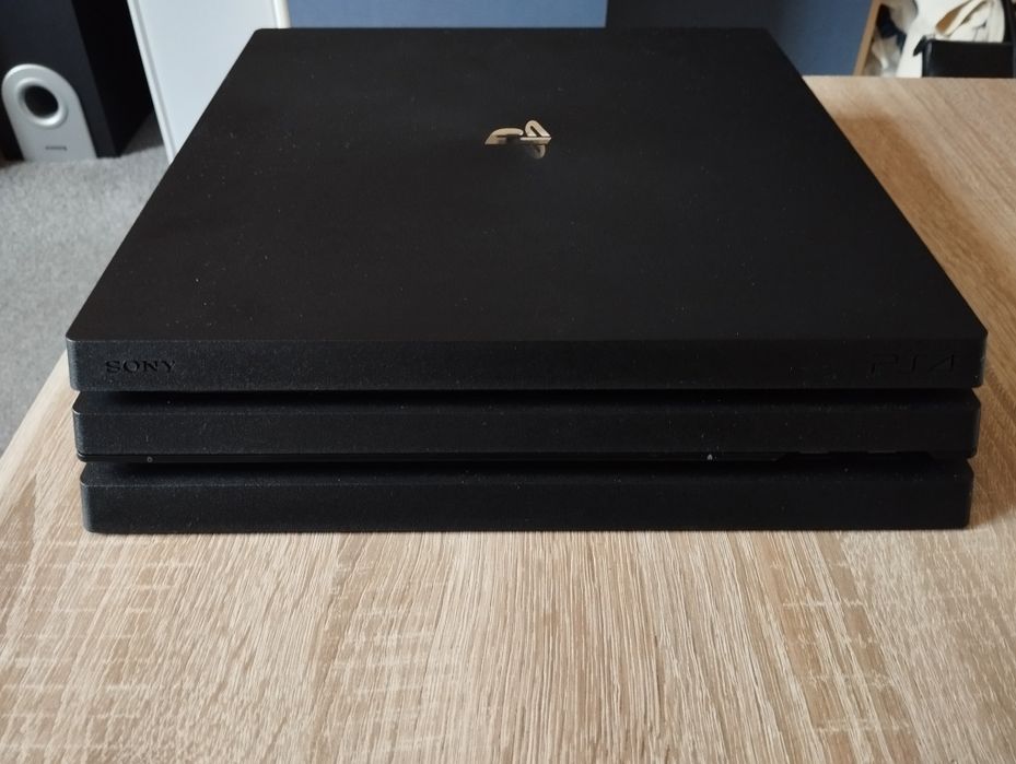 Sony- PlayStation 4 pro