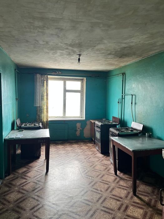 Продам приватизовану  кімнату 22,3 м2  в гуртожитку
