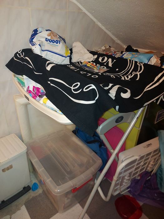 muda fraldas/baloiço/ cadeira de alimentacao