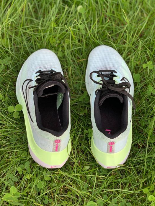 Кросівки Nike. нові. жіночі. Nike Zoom Fly 5 Road Running