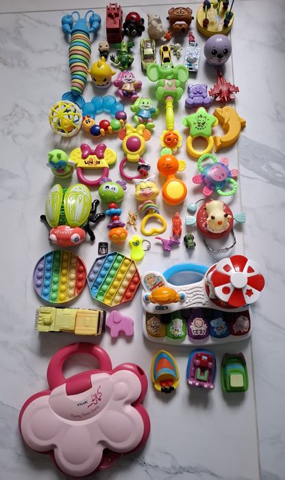 Іграшки різне.                      .